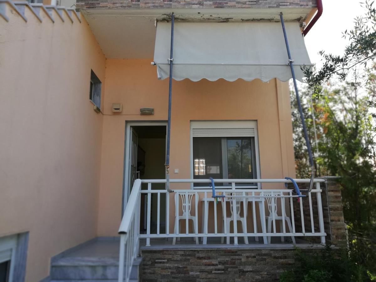 Polis΄ House Apartment Vrasna Exterior photo