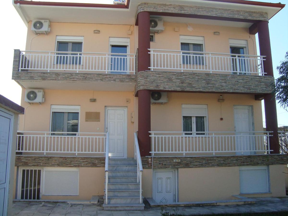 Polis΄ House Apartment Vrasna Exterior photo