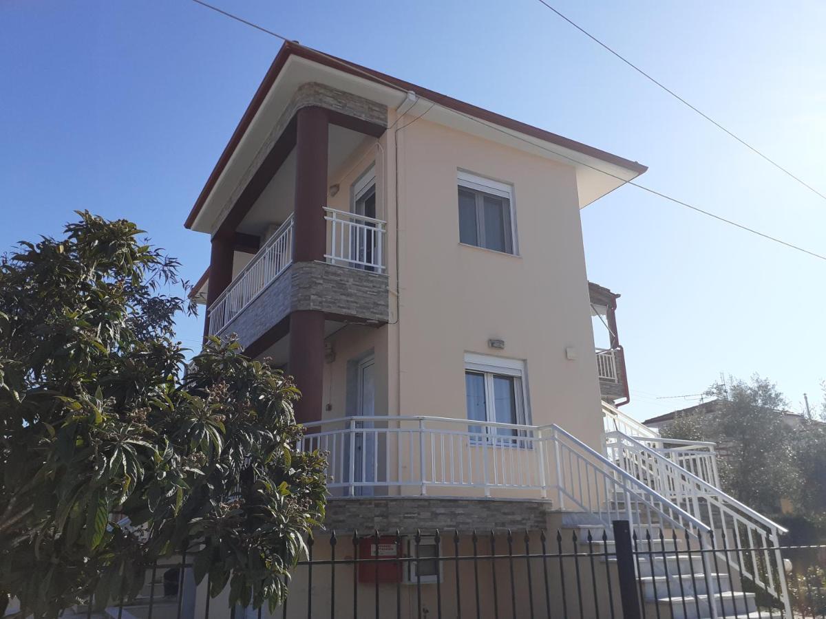 Polis΄ House Apartment Vrasna Exterior photo