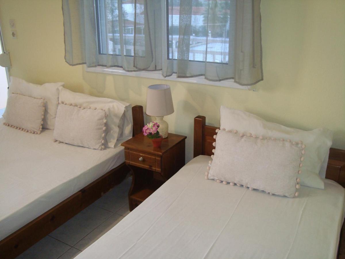 Polis΄ House Apartment Vrasna Exterior photo