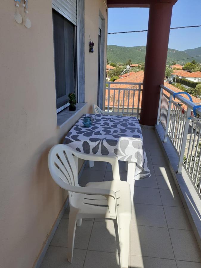 Polis΄ House Apartment Vrasna Exterior photo