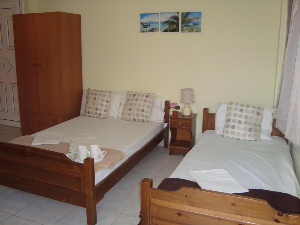 Polis΄ House Apartment Vrasna Exterior photo